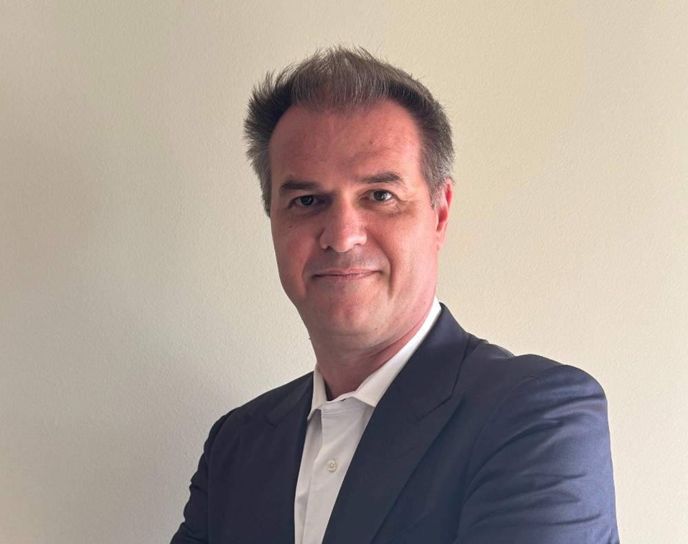 O Τάσος Συκάκης, Senior Manager External Affairs της Παπαστράτος
